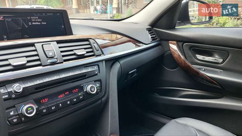 Седан BMW 3 Series 2014 в Киеве