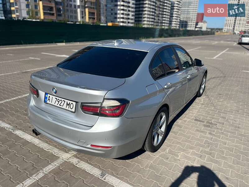 Седан BMW 3 Series 2012 в Киеве