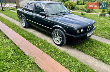 Седан BMW 3 Series 1985 в 