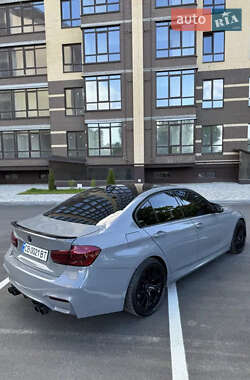 Седан BMW 3 Series 2013 в Чернигове