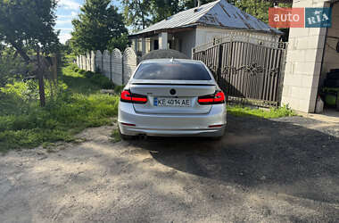 Седан BMW 3 Series 2013 в 