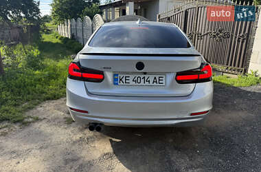 Седан BMW 3 Series 2013 в 