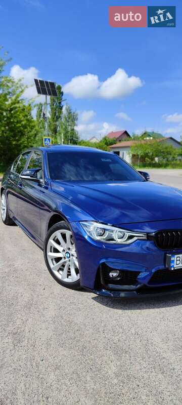 Седан BMW 3 Series 2017 в Ровно