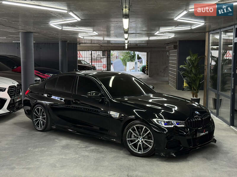 BMW 3 Series 2019