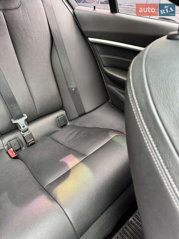 Седан BMW 3 Series 2016 в Киеве фото 11 Седан BMW 3 Series 2016 в Киеве