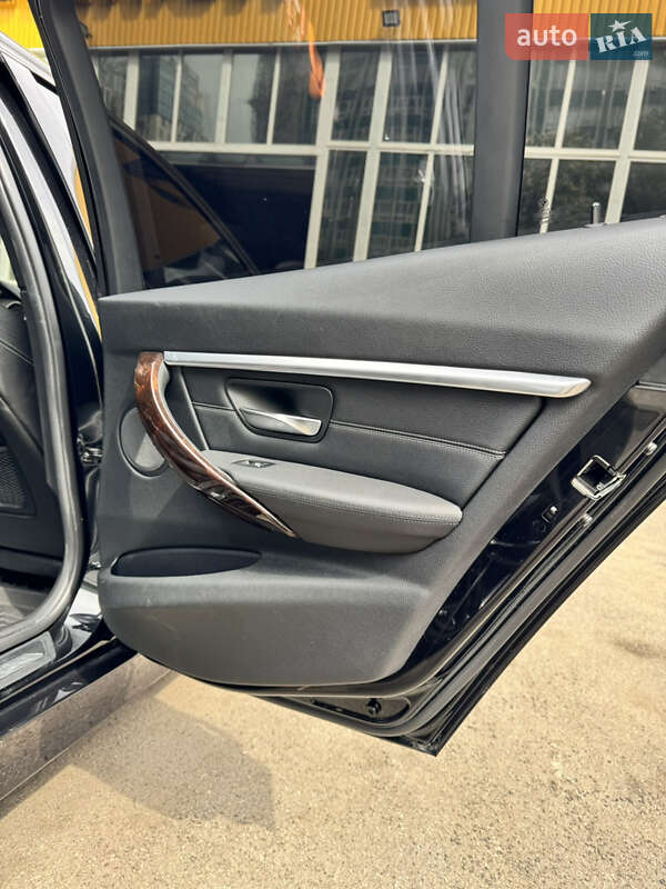 Седан BMW 3 Series 2016 в Киеве фото 20 Седан BMW 3 Series 2016 в Киеве