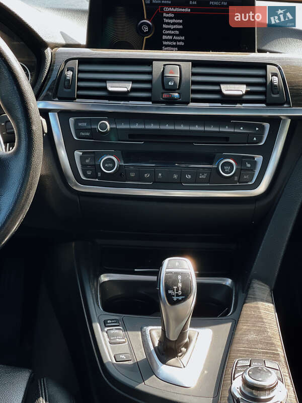 Седан BMW 3 Series 2013 в Миколаєві