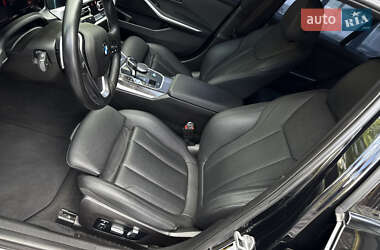 Седан BMW 3 Series 2020 в 