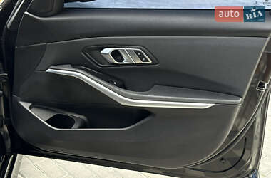 Седан BMW 3 Series 2020 в 
