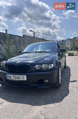 Седан BMW 3 Series 2004 в Ровно