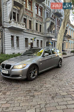 Универсал BMW 3 Series 2010 в Одессе