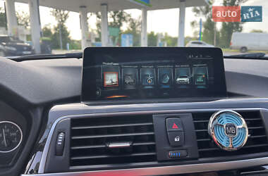Седан BMW 3 Series 2017 в 