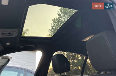 Седан BMW 3 Series 2017 в 