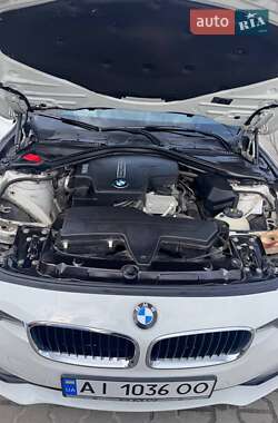 Седан BMW 3 Series 2016 в 