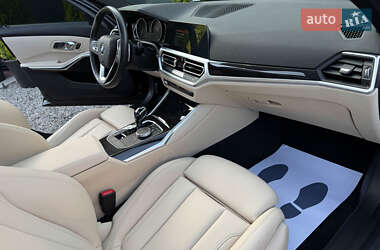 Седан BMW 3 Series 2019 в 