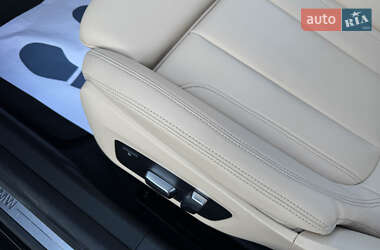 Седан BMW 3 Series 2019 в 