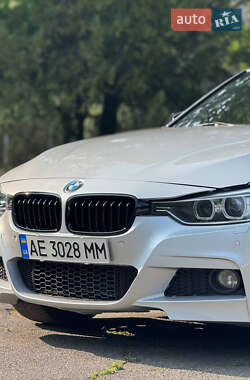 Седан BMW 3 Series 2014 в Новомосковске