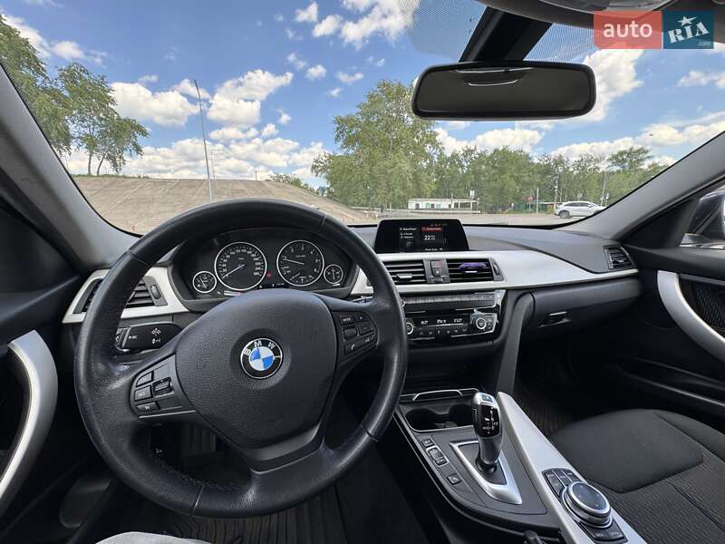 Універсал BMW 3 Series 2018 в Києві