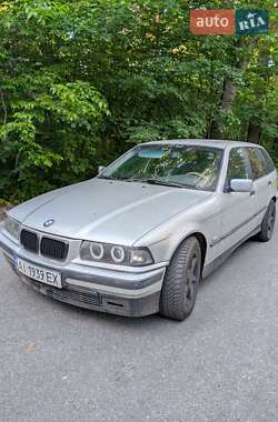Универсал BMW 3 Series 1998 в 
