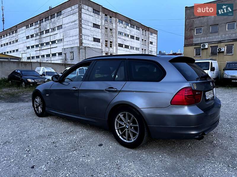 Универсал BMW 3 Series 2011 в Киеве
