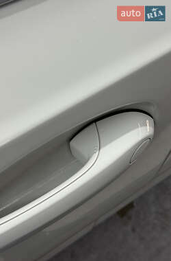 Седан BMW 3 Series 2021 в 