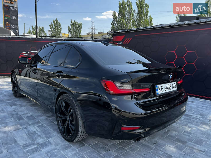 Седан BMW 3 Series 2020 в Днепре