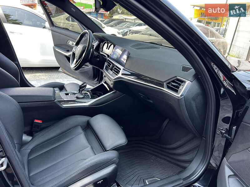 Седан BMW 3 Series 2020 в Днепре
