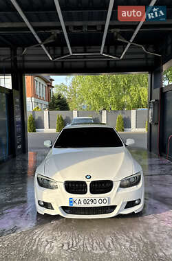 Купе BMW 3 Series 2011 в 