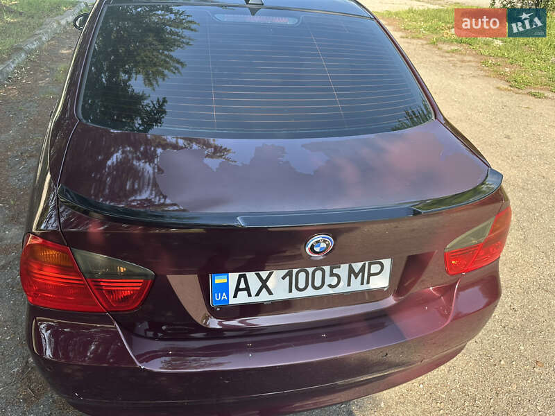 Седан BMW 3 Series 2008 в Чугуеве