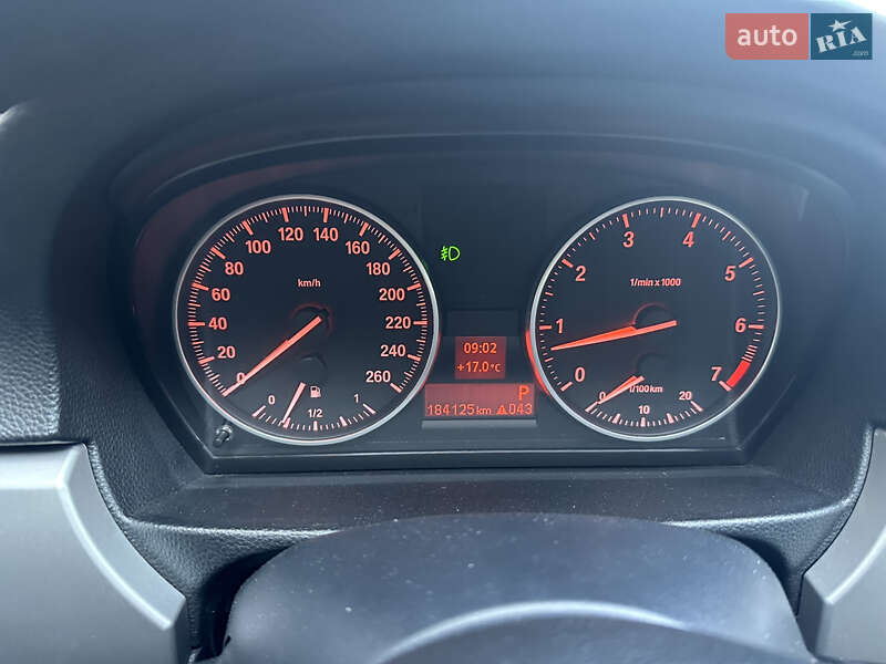 Седан BMW 3 Series 2008 в Чугуеве