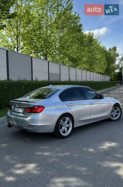Седан BMW 3 Series 2013 в 
