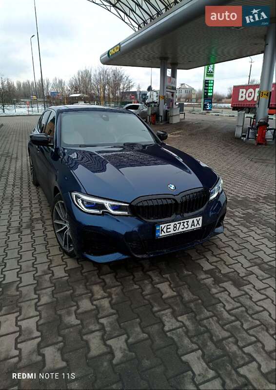 Седан BMW 3 Series 2019 в 