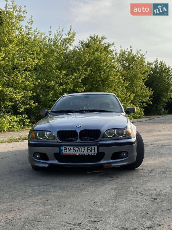 BMW 3 Series 2004