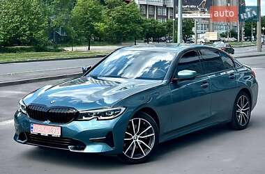 Седан BMW 3 Series 2019 в Харькове