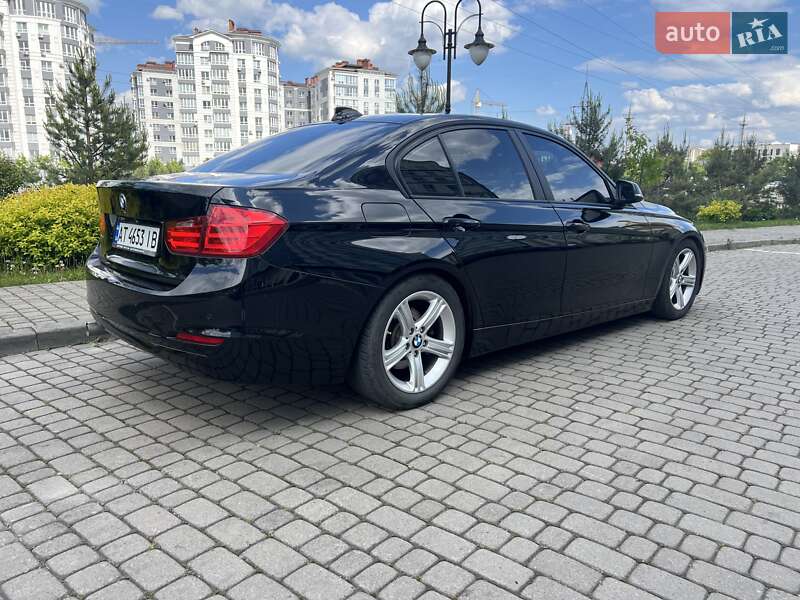 Седан BMW 3 Series 2015 в Івано-Франківську