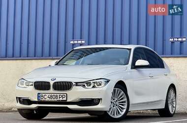 Седан BMW 3 Series 2013 в Львові