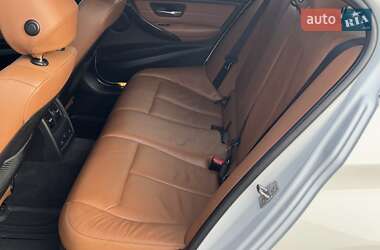 Седан BMW 3 Series 2013 в 