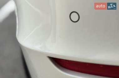 Седан BMW 3 Series 2013 в 