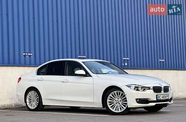 Седан BMW 3 Series 2013 в Львові