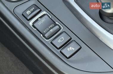Седан BMW 3 Series 2013 в 