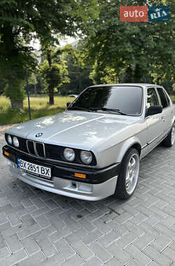 Седан BMW 3 Series 1986 в Ровно