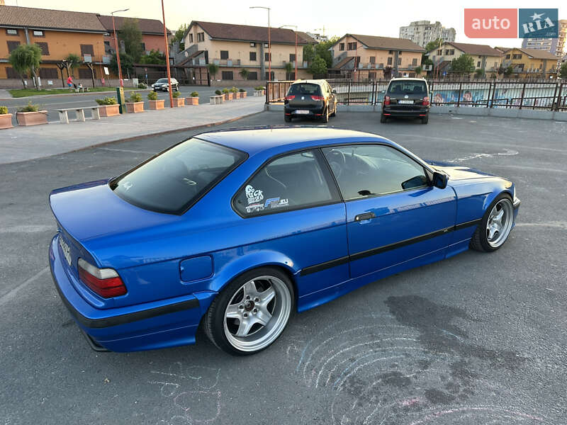 Купе BMW 3 Series 1996 в Измаиле