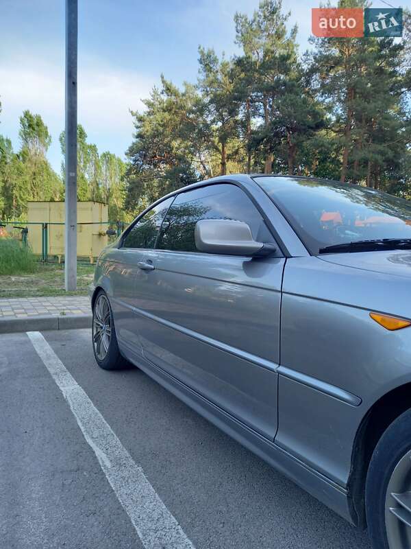 Купе BMW 3 Series 2004 в Чернигове