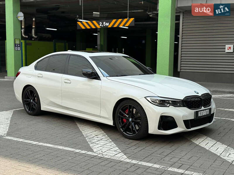 Седан BMW 3 Series 2020 в Києві