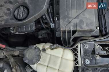 Седан BMW 3 Series 2014 в 