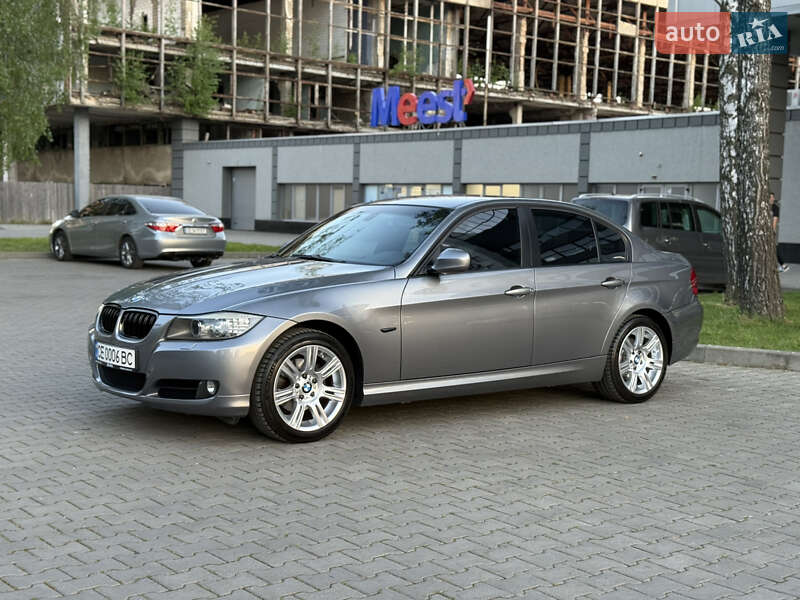 Седан BMW 3 Series 2008 в Черновцах