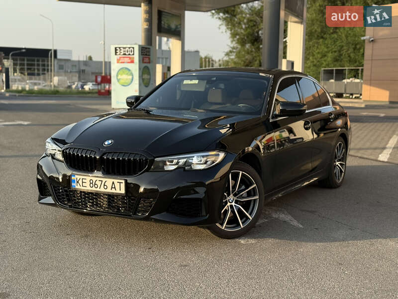 Седан BMW 3 Series 2019 в Дніпрі