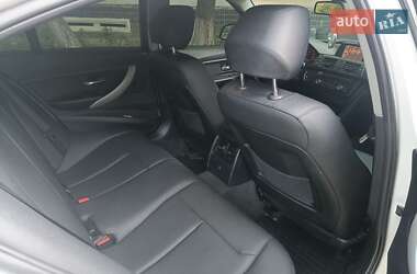 Седан BMW 3 Series 2012 в 