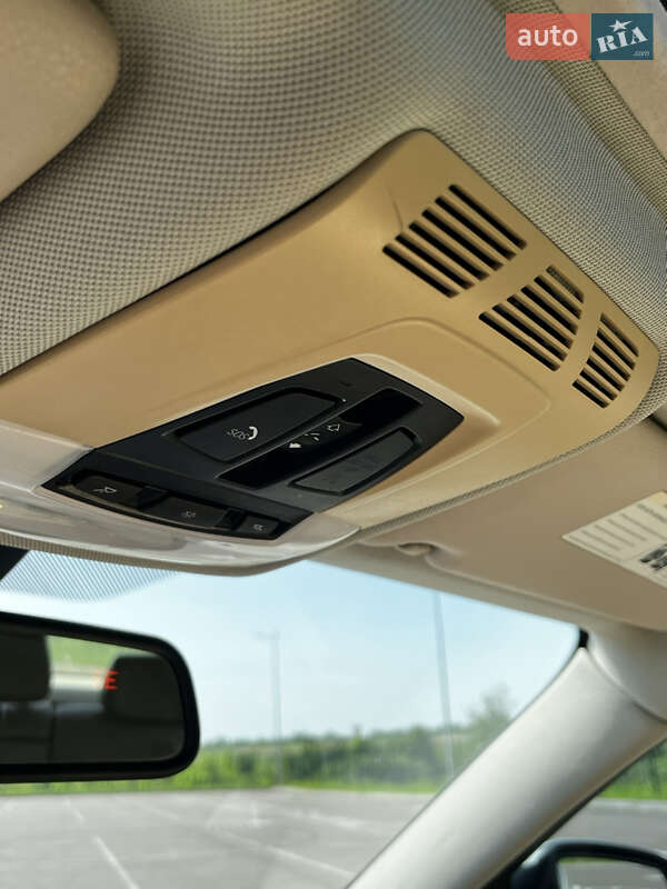 Седан BMW 3 Series 2013 в Ровно