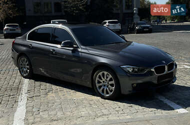 Седан BMW 3 Series 2013 в Харькове